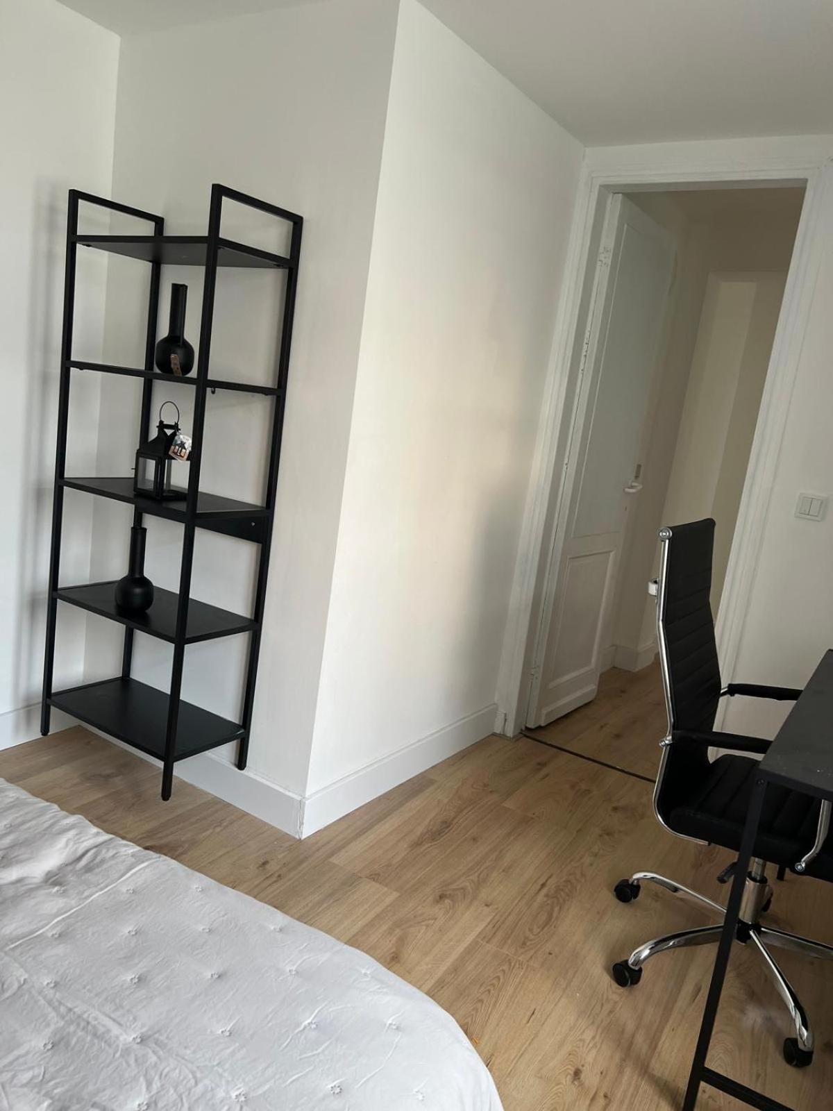 2 Bedroom Apartment 1 Floor In Blankenberge Vrijheidstraat 3 Екстер'єр фото